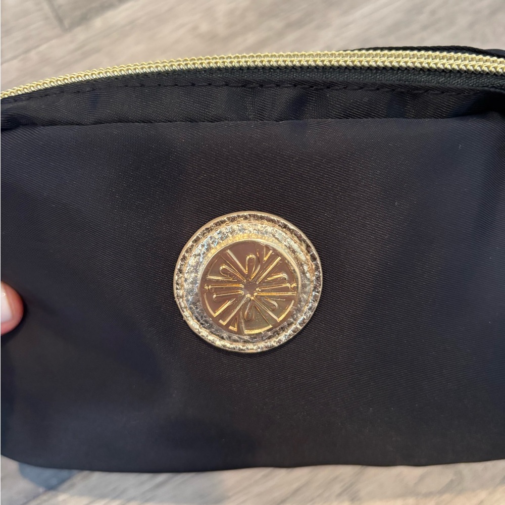 Black Fanny pack